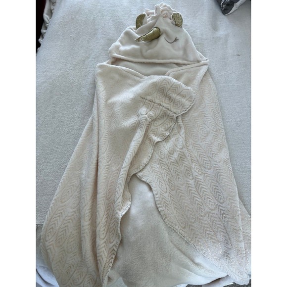 Ivory/ Gold Hooded Unicorn Cozy Blanket Cloak Robe for Child Kids Christmas Gift - Picture 7 of 8